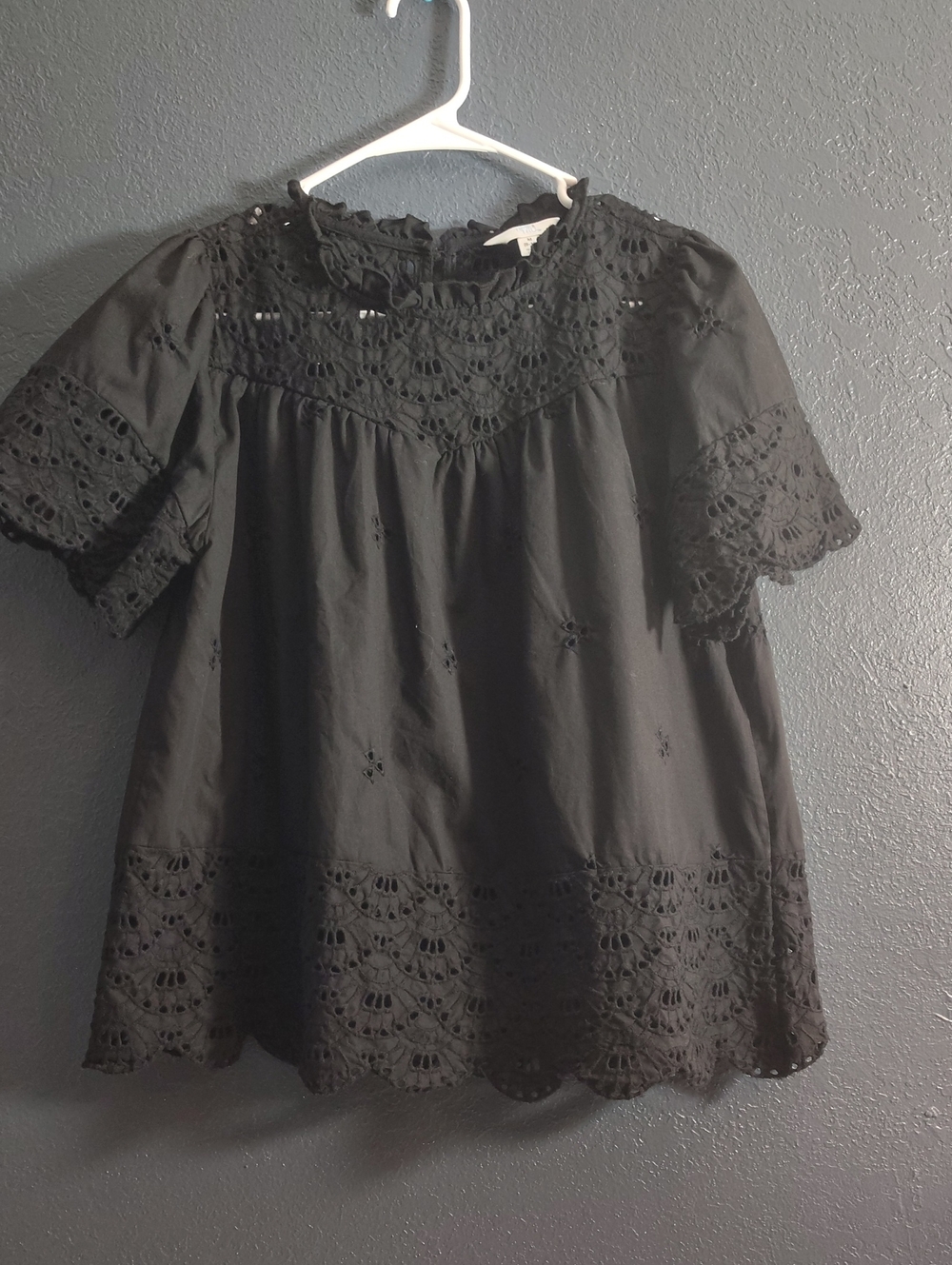 Time and Tru Black Eyelet Lace Short Sleeve Blouse